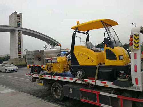 校園掃地機(jī) 校園掃地機(jī)